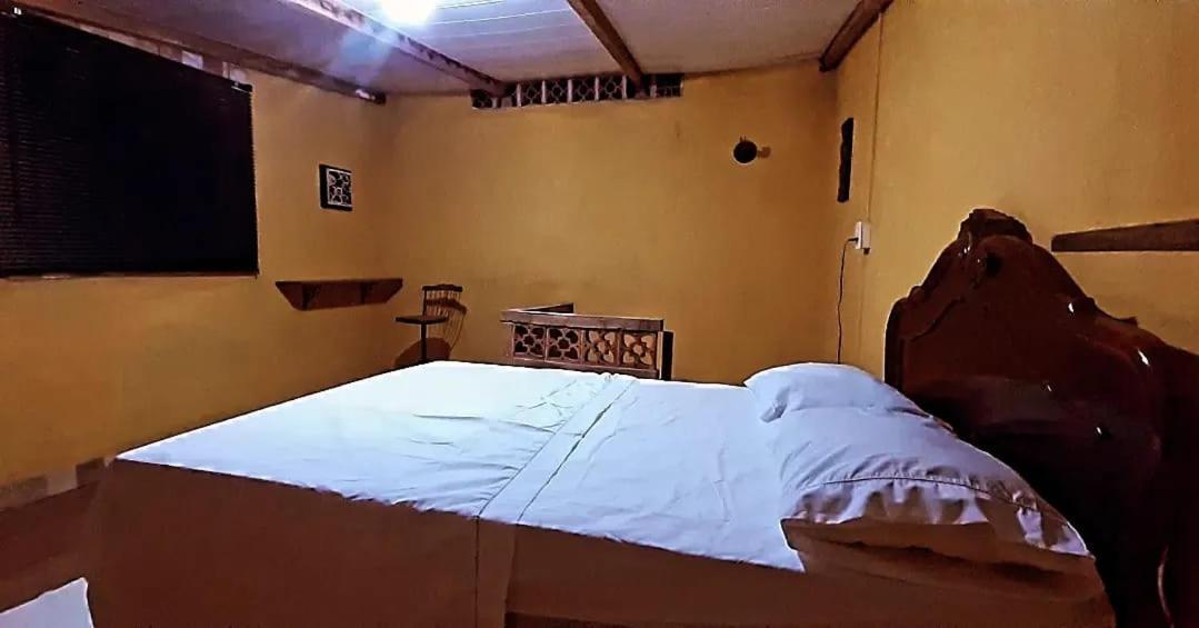 Rosario Temporada Hostel オリンダ エクステリア 写真